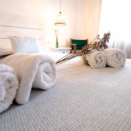 Hostal Sa Posada Set Cales Ciutadella  Buitenkant foto