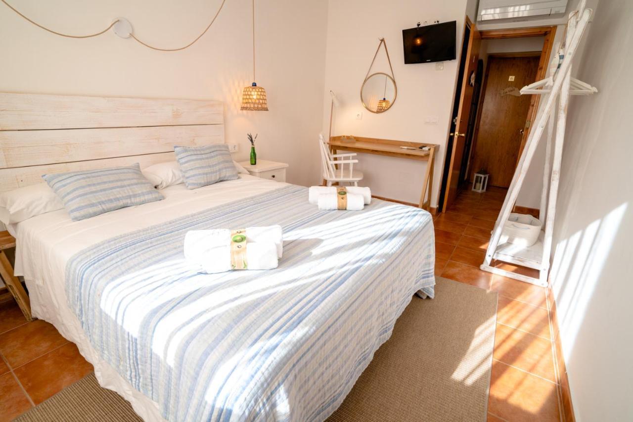 Hostal Sa Posada Set Cales Ciutadella  Buitenkant foto